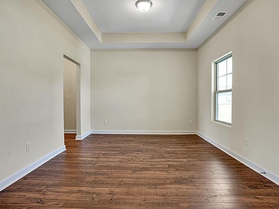 7996 Swansong Circle-05 Compressed