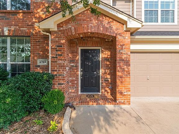 4th image of 6703 Glade Dr