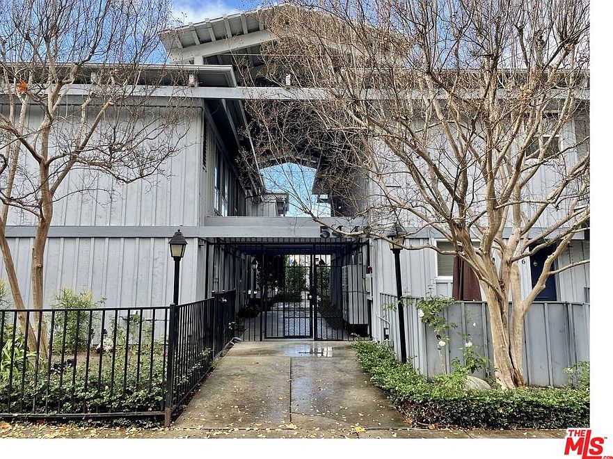 1st image of 5447 Zelzah Ave APT 123