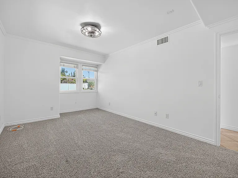 5761 Stradella Rd — Photo 10