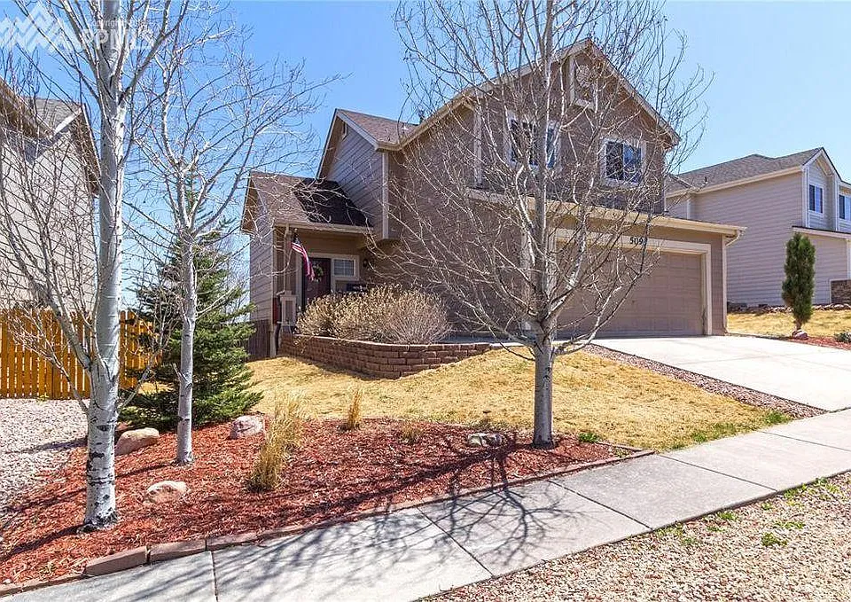 5095 Prairie Grass Ln