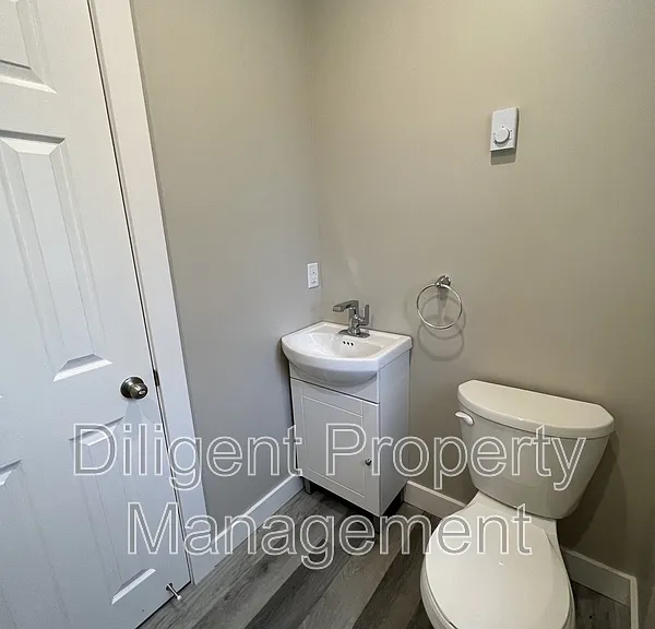 2307 Elm Tree Rd #3 — Photo 10