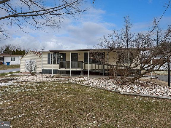 5th image of 6024 Mockingbird Dr