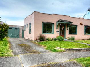 327 E 11th St, Port Angeles, WA