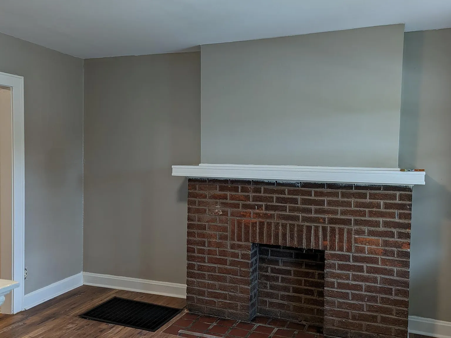 2 bed, 816 sqft, $1,300 — Photo 4