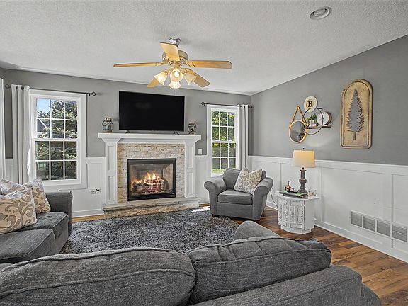 4th image of 1203 8th St
