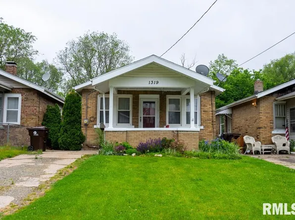 1319 E Rouse Ave, Peoria, IL 61614