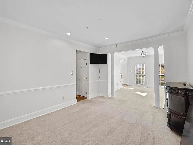 8008 Dorado Ter — Photo 11
