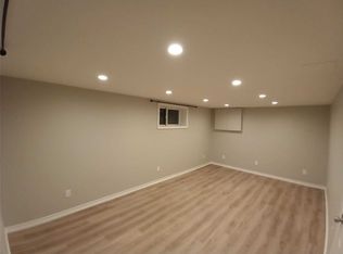 2 Botany Hill Rd #Basement, Toronto, ON M1G 3K2