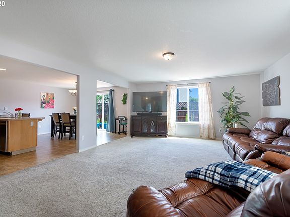 5th image of 14917 NE 70th St