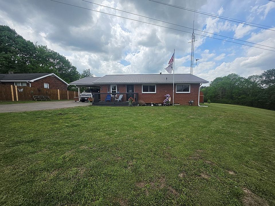 1st image of 320 River St