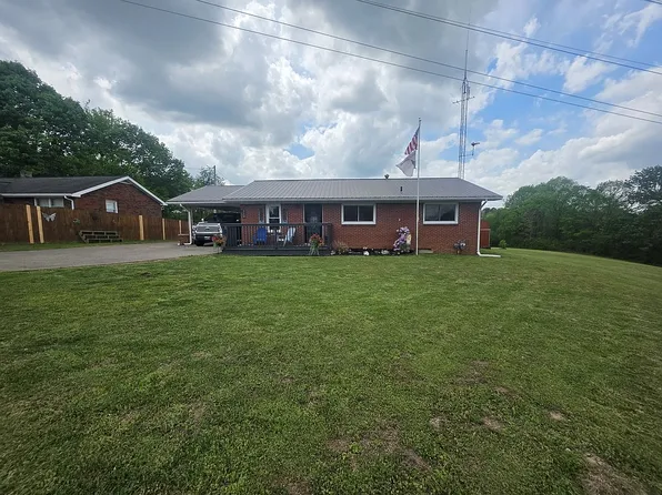 320 River St, Dawson Springs, KY 42408