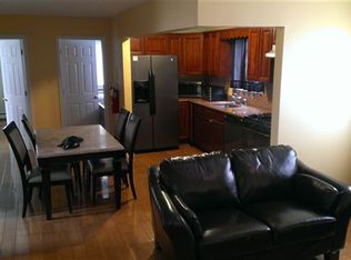 19913 111th Ave, Saint Albans, NY 11412