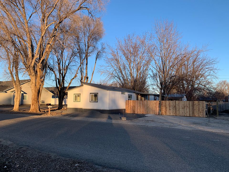1st image of 210 Johnson Rd