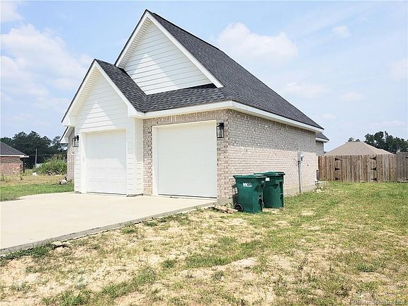3rd image of 1512 Cameron Ct