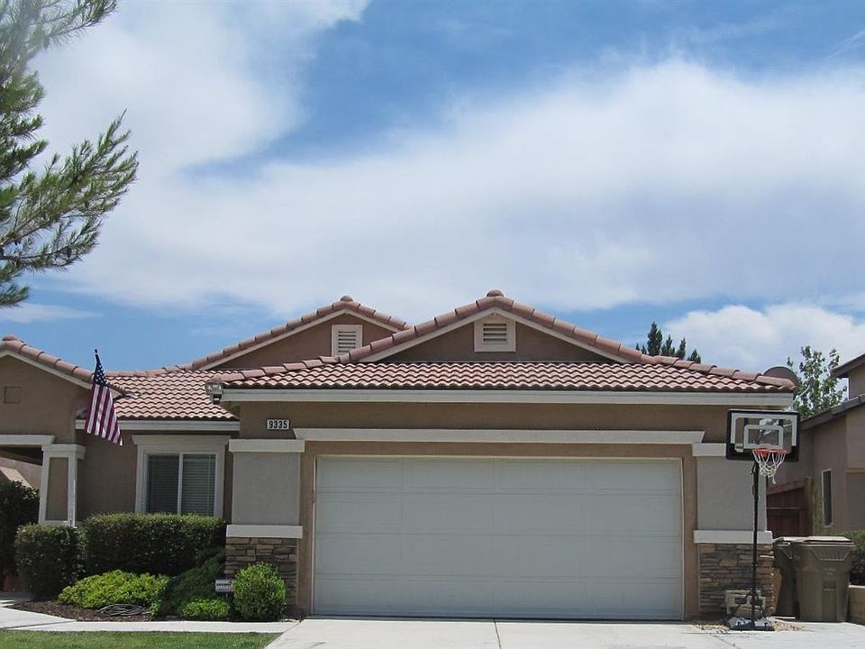 1st image of 9335 Creosote Ave
