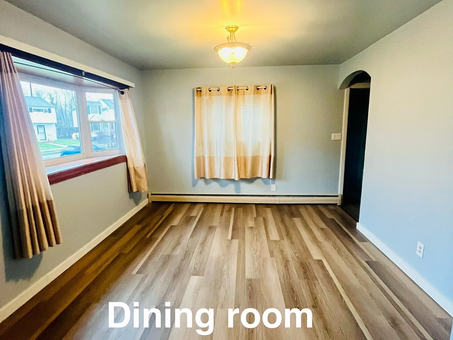 1210 Birch Ave — Photo 2