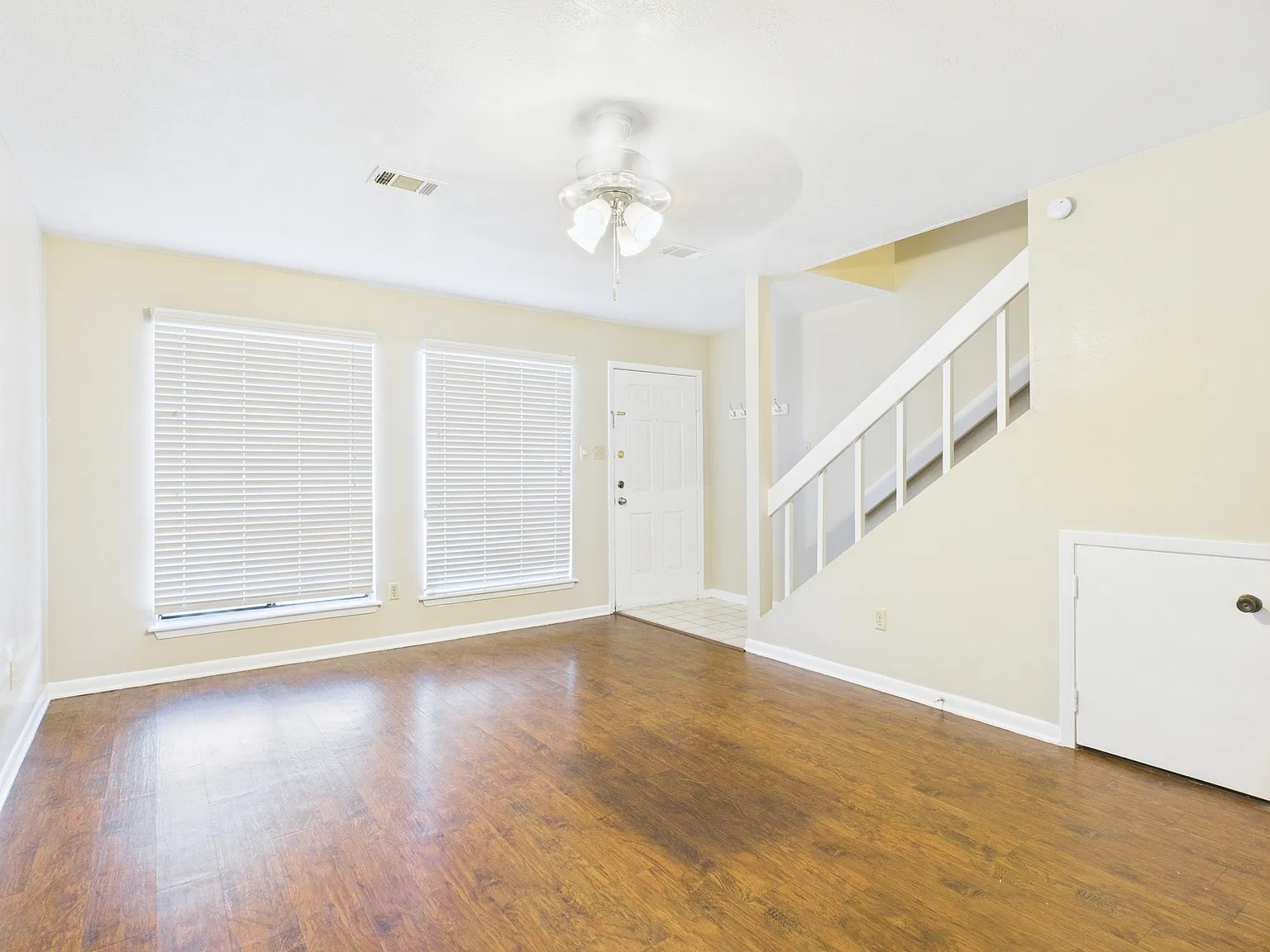 704 San Pedro Drive - A — Photo 3