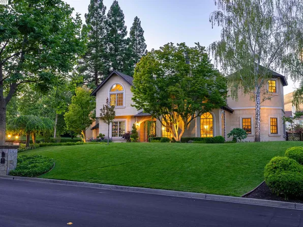 5201 Blackhawk Dr, Danville, CA 94506