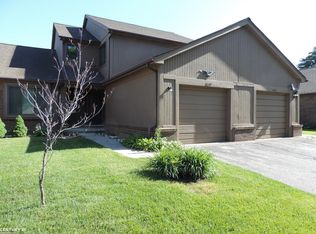 8219 Clay Ct, Sterling Heights, MI 48313
