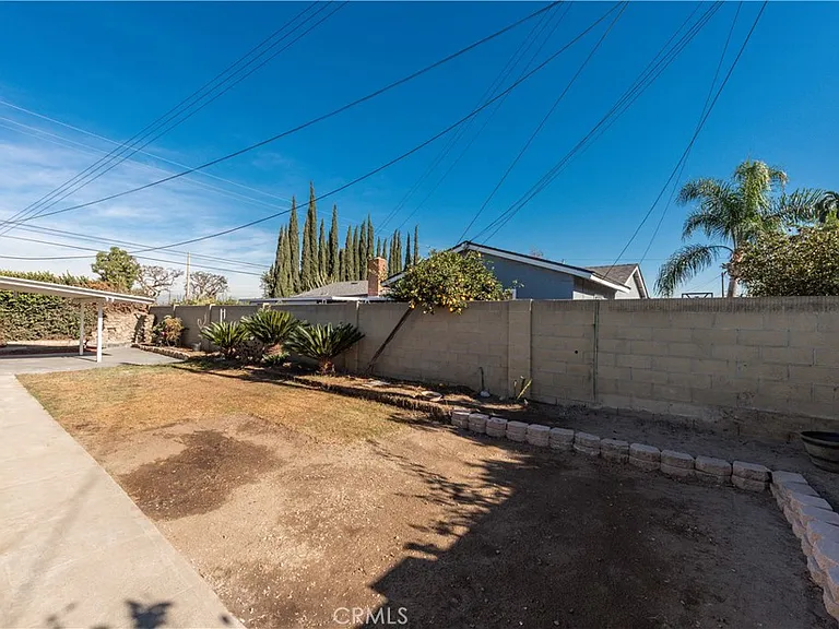 8002 San Luis Cir — Photo 22