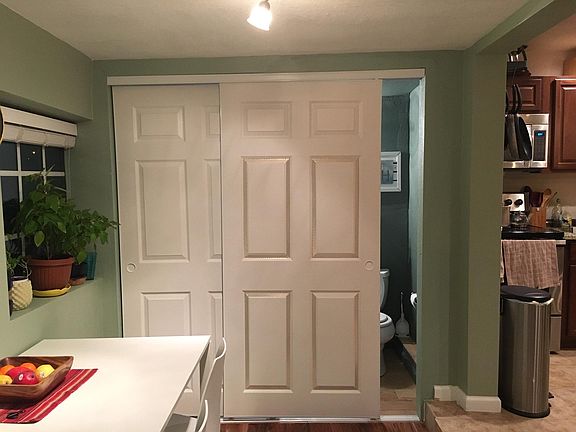 3rd image of 5012 Grande Dr NW