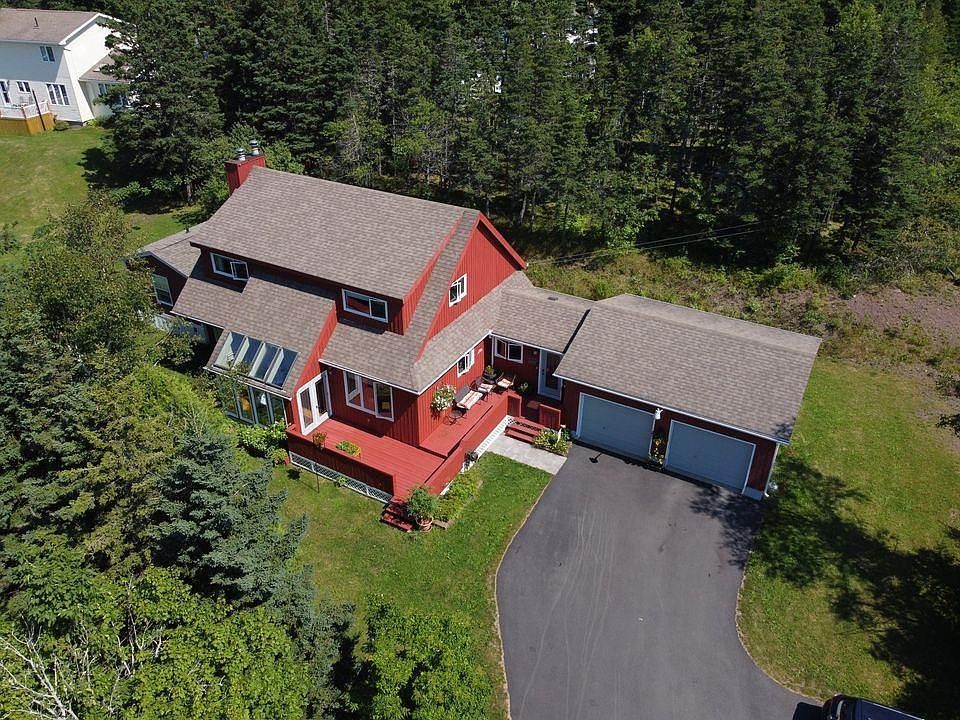 1st image of 39 Davis Dr