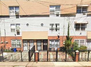 2065 Cicero Ave, Bronx, NY 10473