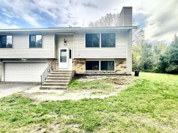 9872 7th St NE, Blaine, MN 55434