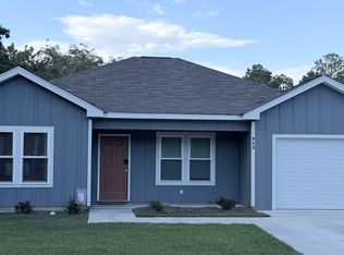 913 38th St E, Tifton, GA 31794