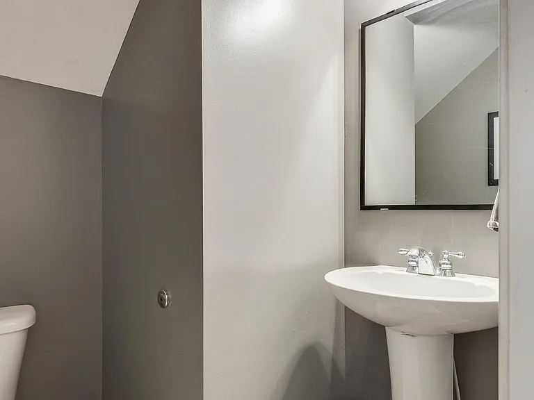 28 Cherokee Ridge Ct — Photo 12