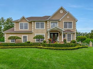 3 Rachael Ln, Monroe Township, NJ 08831