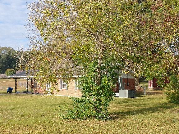 2nd image of 3818 Brewton Dr