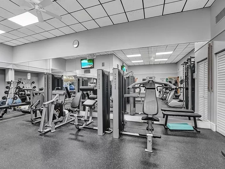4280 Galt Ocean Dr #11J — Photo 73