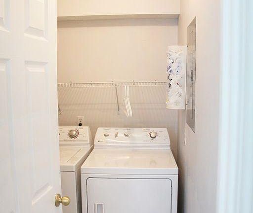 Full size washer & dryer