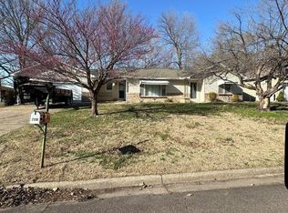 2306 W 11th St, Sedalia, MO 65301