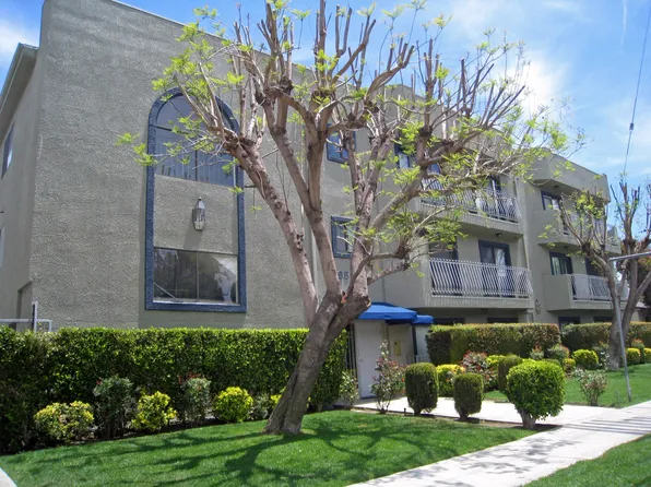 6591 Hazeltine Ave #305, Sherman Oaks, CA 91401
