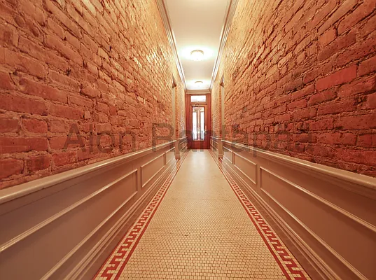 Rented by (Legacy) NY Quality Living Uptown | media 19