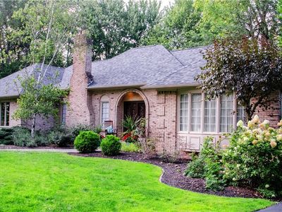 72 Birchwood Ct, Williamsville, NY, 14221