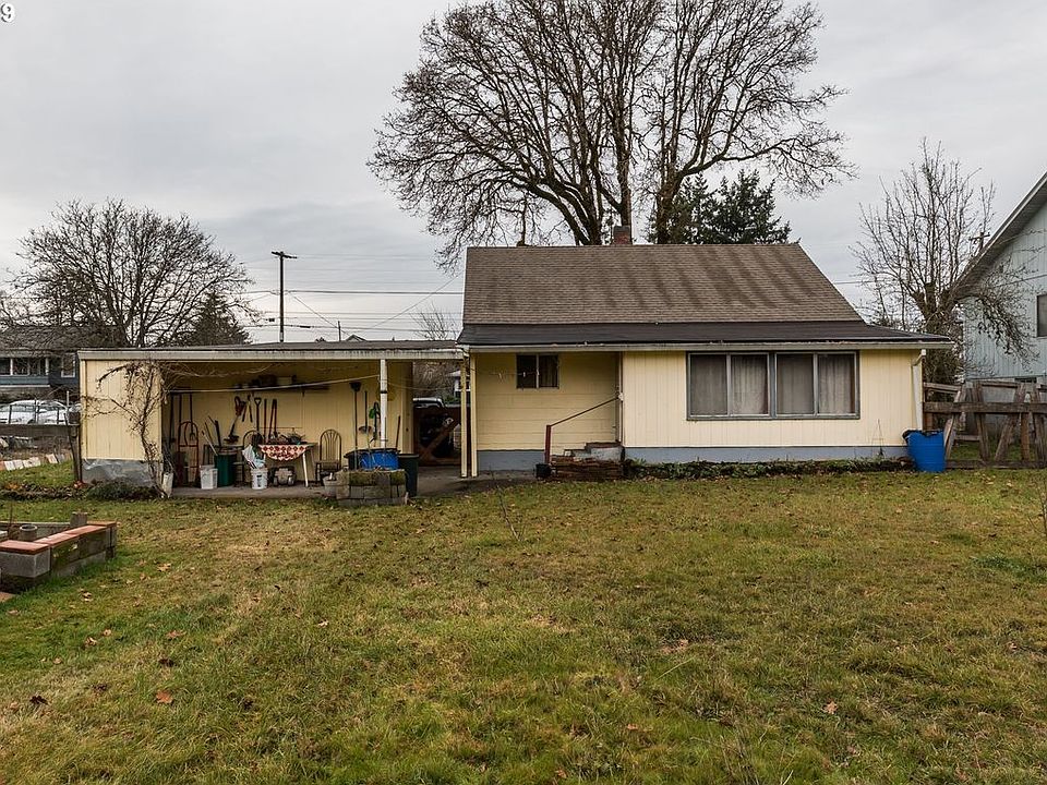 2nd image of 284 S 17th St