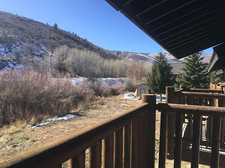 2305 Sidewinder Dr — Photo 2