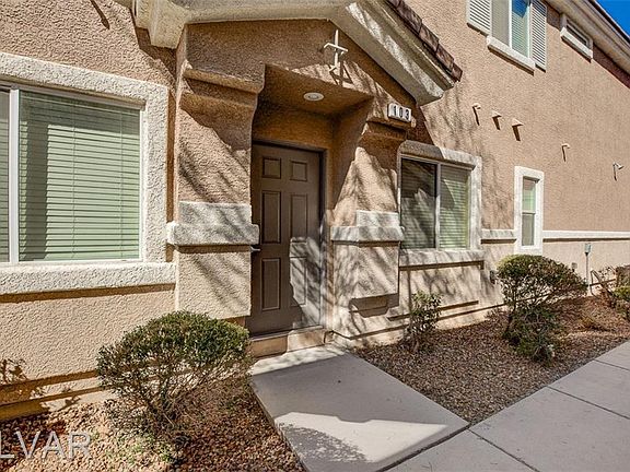 2nd image of 2327 Koho Dr Unit 103