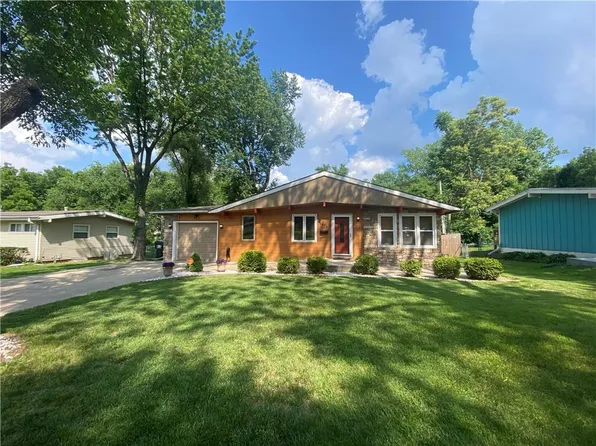 2817 Collin St, Independence, MO 64052