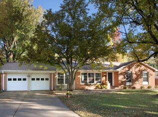 1031 Dovergate Dr, Saint Louis, MO