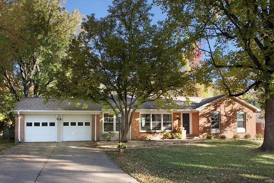 1031 Dovergate Dr photo 1