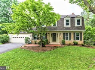 5884 6th St S, Falls Church, VA 22041