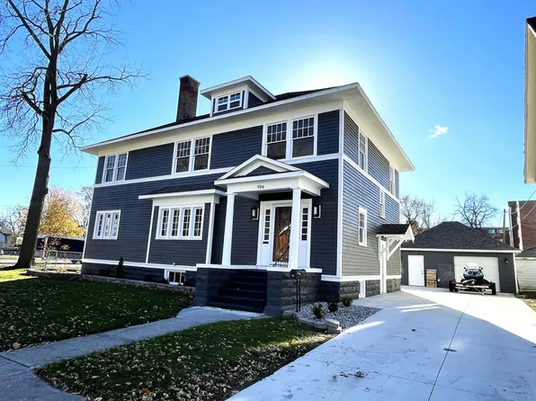 904 6th St, Bay City, MI 48708