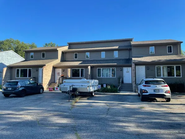(undisclosed Address), Chesterton, IN 46304