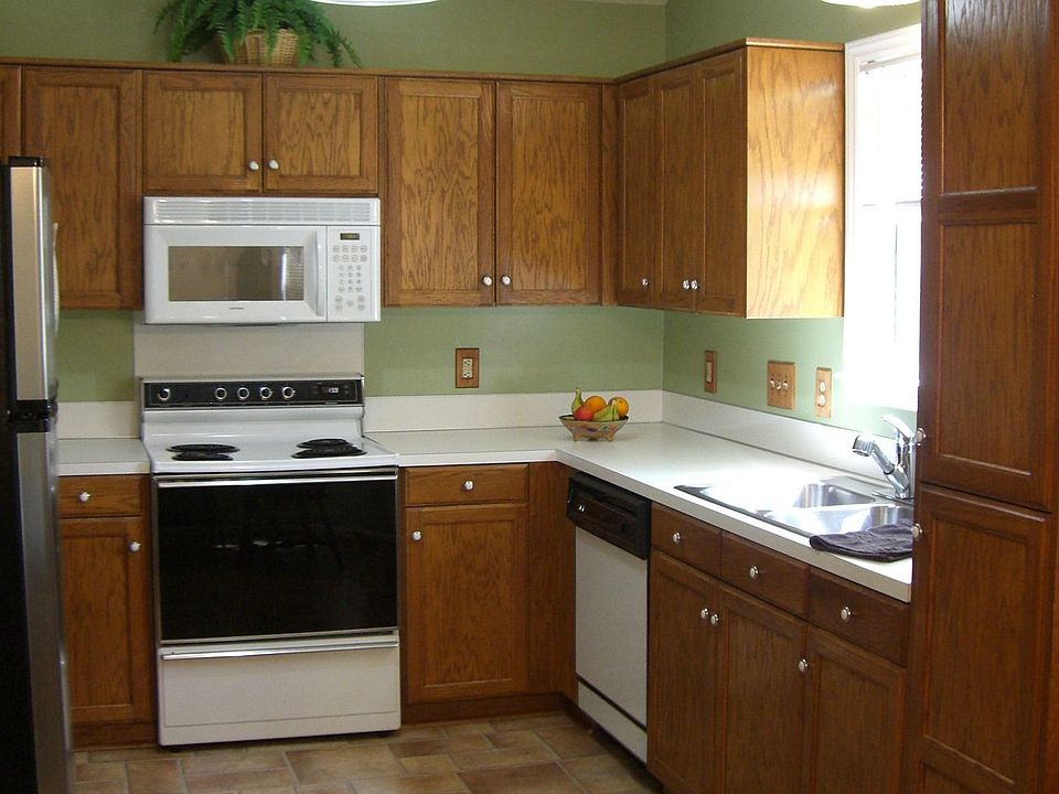 2nd image of 7182 Brookridge Dr