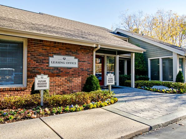 100 Arbor Lake Blvd #606